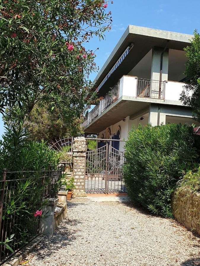 Appartamenti Villa Lina Nisporto Ngoại thất bức ảnh